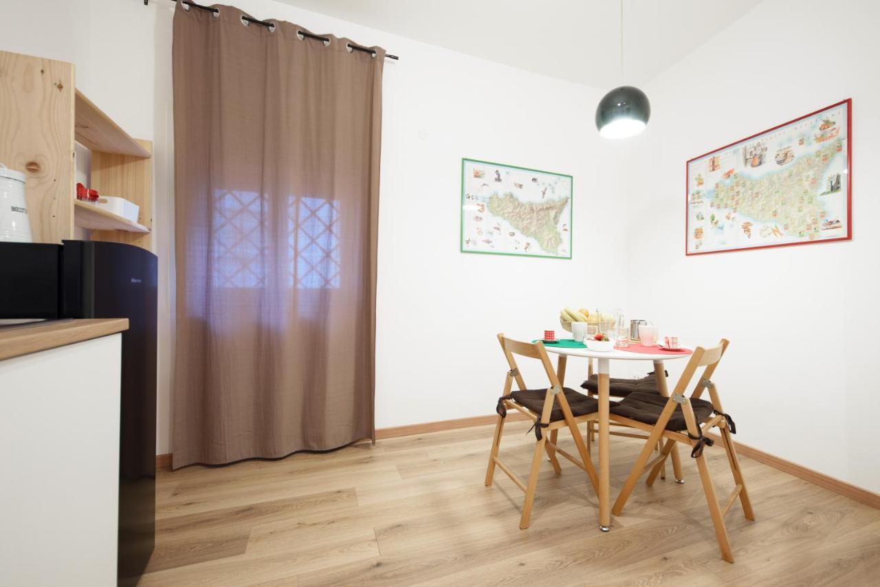 Casa Annuccia Ai Quattro Canti Di Citta Palermo Exterior foto